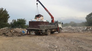 Мусор на улице Абаканской в Бишкеке вывозится каждую субботу, - «Тазалык»