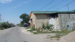 «Бишкекглавархитектура» уведомила Свердловский акимиат о демонтаже пристройки на ул.Огонбаева, построенной без разрешительных документов