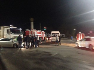 В Бишкеке на одном перекрестке столкнулись пожарная, большегрузная и 2 легковые машины, - очевидец <i>(фото, видео)</i>