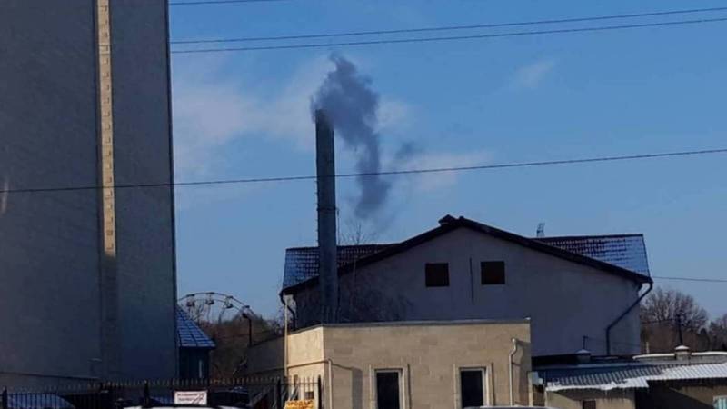 Здание на Ахунбаева-Малдыбаева отапливается природным газом, - Госэкотехинспекция