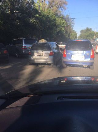 Выезд на полосу для общественного транспорта