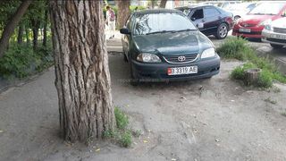Парковка на тротуаре
