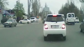 Водитель «Лексуса 470» без задних номеров агрессивной ездой спровоцировал ДТП, - читатель <b><i>(видео)</i></b>
