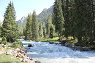 Фотодосье городов и красивых мест Кыргызстана. <b>Ущелье Кызыл-Суу и водопады Барскоона</b> Фотодосье городов и красивых мест Кыргызстана. <b>Ущелье Кызыл-Суу и водопады Барскоона</b>