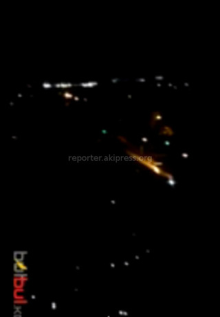 Строители на перекрестке Киевская-Тыныстанова продолжают шуметь в полночь, - читатель <i>(видео)</i>