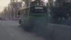 Сильно дымящий автобус №9 поставлен на ремонт