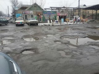 В ужасном состоянии перекресток Саадаева-Киргизская, - читатель <b>(фото, видео)</b>