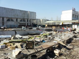 В 7 микрорайоне снесли мини-рынок «Пятачок» для строительства многоэтажных домов <b>(фото)</b>