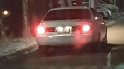 «Тойота» едет по тротуару на Советской. Видео