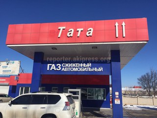 Читатель сообщает, что на АГЗС «ТАТА» по улице Анкара в бак авто залили 73,2 литра, хотя вместимость бака по паспорту 72 литра