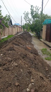 Жители переулка Офицерского испытывают неудобства из-за того, что «Северэлектро» перекопало проезд к домам, - читатель (фото)