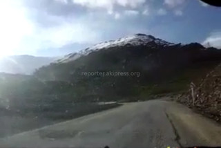Читатель жалуется на состояние участка дороги Бишкек—Ош <i>(видео)</i>