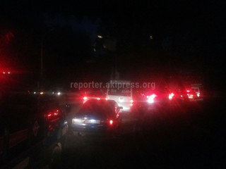 В Бишкеке 4 октября на некоторых улицах наблюдались пробки, - читатели (фото) В Бишкеке 4 октября на некоторых улицах наблюдались пробки, - читатели (фото)