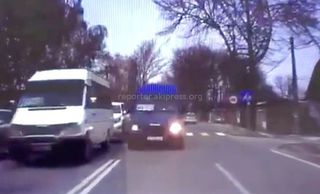 Выехавшему на встречку водителю маршрутки №185 сделали строгое замечание, - мэрия Бишкека