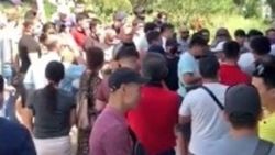 В ГУ «Унаа» огромные очереди. Видео очевидца