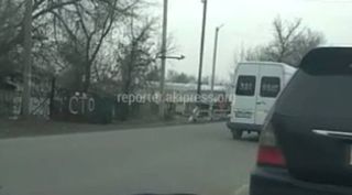 На Некрасова маршрутка выехала на встречку. УГТ ищет водителя