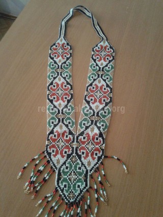 Первые работы 13-летней рукодельницы Жылдыз (фото)