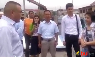 Мэр Жалал-Абада С.Авазов назвал правозащитников врагами и выгнал из города <b><i>(видео)</i></b>