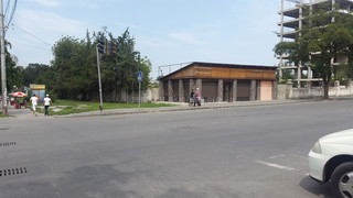 Идут судебные разбирательства по законности передачи частным лицам прав на земельный участок, ранее принадлежавший Минздраву, - «Бишкекглавархитектура»