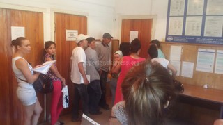 Первомайский отдел ЗАГС Бишкека объяснил причину большой очереди