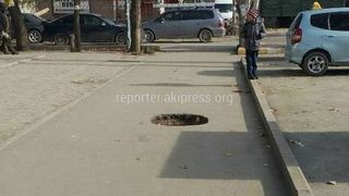 Открытый колодец на Жибек Жолу-Буденного закроют крышкой завтра, - мэрия