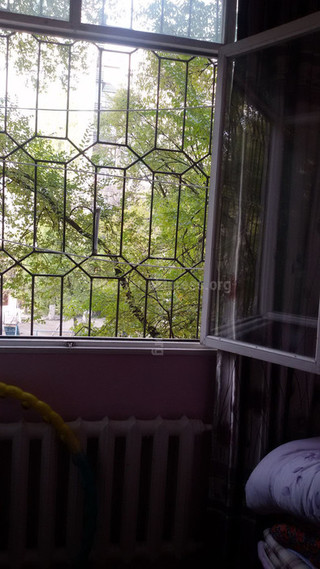 В домах жарко из-за того, что ТЭЦ Бишкека сильно топит (фото) В домах жарко из-за того, что ТЭЦ Бишкека сильно топит (фото)