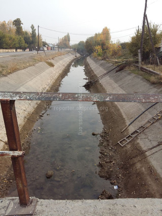 Житель дачи города Ош просит обеспечить население чистой питьевой водой (фото)
