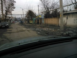На участке улицы Фрунзенская проводили канализацию, а дорогу не восстановили, - читатель (фото, видео)
