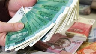 Почему правительство заставляет указывать цены в национальной валюте, а таможенные пошлины рассчитываются в долларах? - читатель