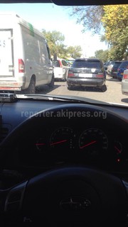 На участке ул.Л.Толстого образовалась пробка в западном направлении, - читатель (фото) На участке ул.Л.Толстого образовалась пробка в западном направлении, - читатель (фото)