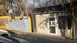 На ул.Айни возле БНИЦТО один павильон установлен законно, остальным вручено уведомление о добровольном демонтаже, - мэрия