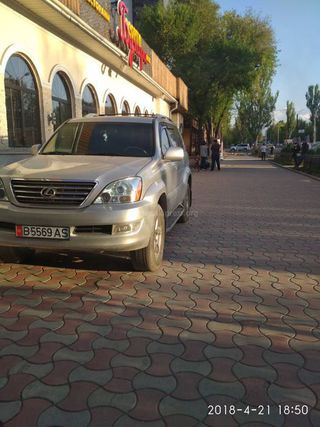 Парковка на тротуаре