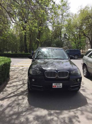Парковка на тротуаре