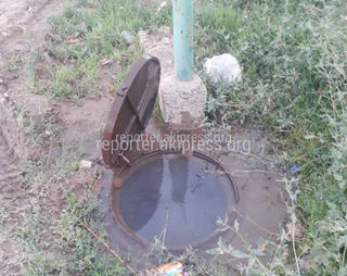 «Бишкекводоканал» устранил утечки воды с пожарного гидранта в жилмассиве Рухий-Мурас