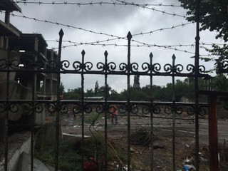 Фото — Возобновилось строительство на территории бывшего стадиона «Инструментальщик»