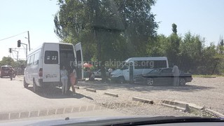 Зачем городу Токмок автовокзал, если маршрутки сами решают где им стоять? - читатель (фото) Зачем городу Токмок автовокзал, если маршрутки сами решают где им стоять? - читатель (фото)