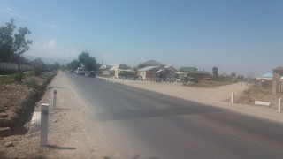 Читатель просит рассмотреть вопрос вырытой траншеи вдоль дороги по ул.Муромской, - читатель (фото)