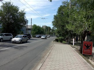 УПМ ГУВД Бишкека выдало предписание «Бишкекасфальтсервису» провести работы по разрыву сплошной линии дорожной разметки по ул.Московской