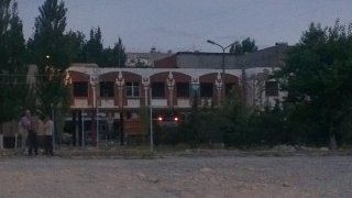 Читатель опасается, что часть территории школы №71 в 12 микрорайоне заберут под строительство многоэтажного дома <b>(фото)</b>