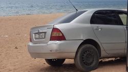 «Тойота» заехала на берег Иссык-Куля в селе Бостери, - очевидец