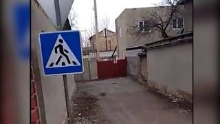 Мэрия пояснила, почему на каждом тупиковом заезде в жилмассиве Касым установлены знаки