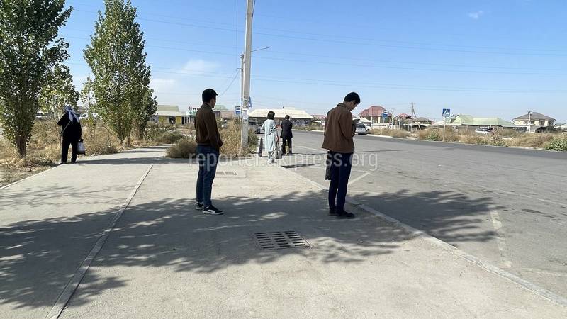 В жилмассиве Ак-Ордо по воскресеньям общественный транспорт ездит редко, - местный житель