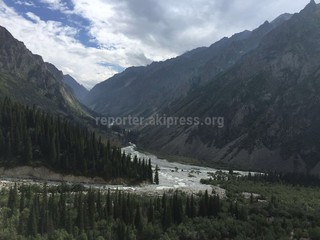 Фотодосье городов и красивых мест Кыргызстана. <b>Ущелье Ала-Арча</b> <i>(новые фото)</i>