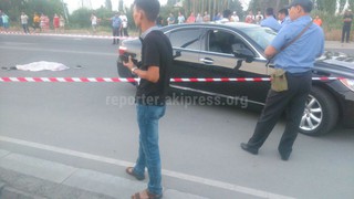 В жилмассиве Ак-Орго водитель «Лексуса» <b>сбил насмерть мальчика</b> на автодороге <i>(фото)</i>