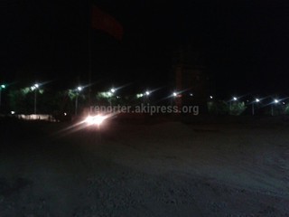 Реконструкция площади Ала-Тоо идет даже ночью, - горожанин <i>(фото)</i>