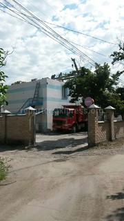 В Европейской школе по ул.Бронированная строители работают ночью и не дают спать жителям соседних домов, - читатель (фото)