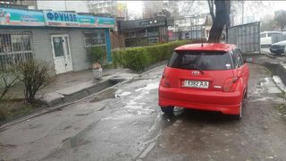 Парковка на тротуаре