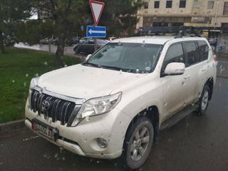 Парковка на перекрестке на улице Шабдан Баатыра