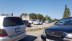 Огромные очереди в ГУ «Унаа». Видео очевидца