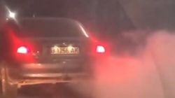 «Мазда 626» создает мини-смог. Видео горожанина